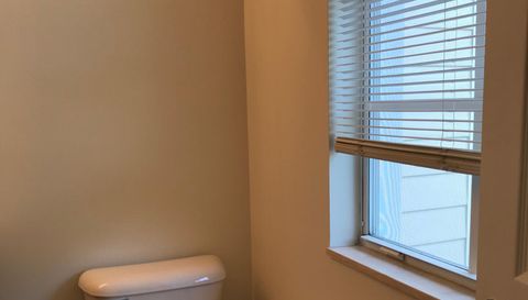 141 E Thatch Palm Cir