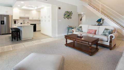 557 PINELLAS BAYWAY S