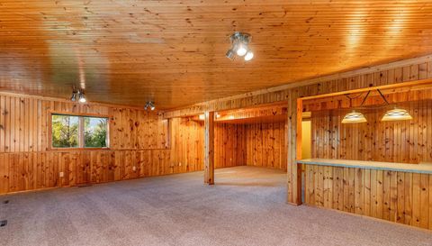 912 Aurora Circle
