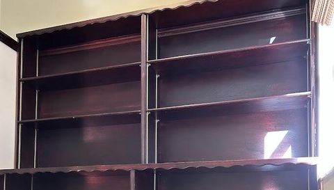 209 Falcon Crest Way