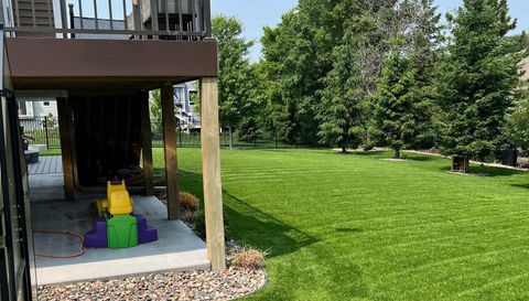 5928 Pinnacle Circle NE