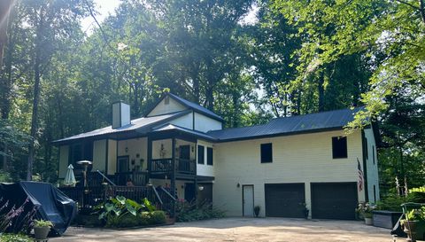 73 Arthur Anderson Rd