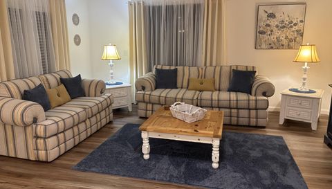 618 Bougainvillea Cir