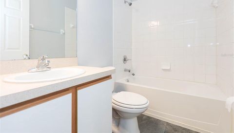 6407 BARKSDALE WAY