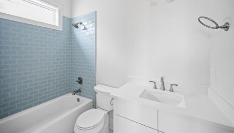 25100 Romar Vista Place