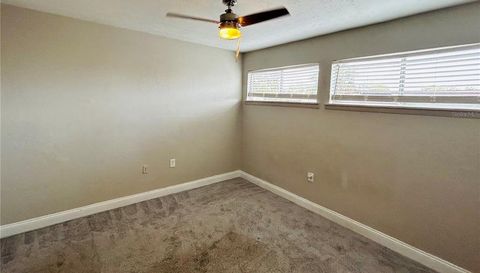 3922 CRAYRICH CIRCLE