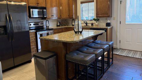 801 Red Drew Ave APT 4