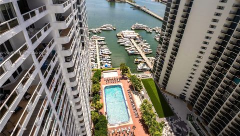 1717 N Bayshore Dr