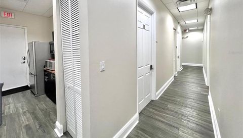 1550 W CLEVELAND STREET