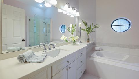 23264 Mirabella Cir