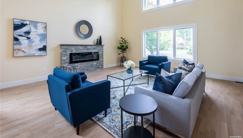 35 East Dr