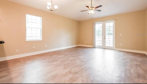 527 HIBISCUS COVE DRIVE