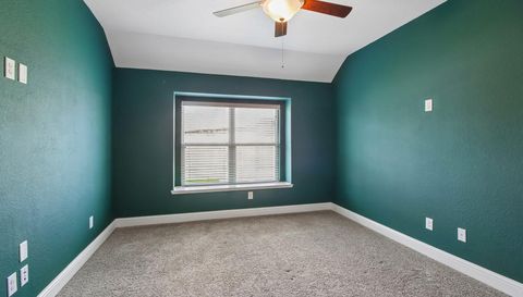 2124 Llerena Ln