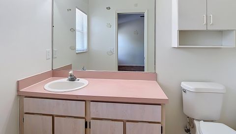 210 Robbins Rest Cir