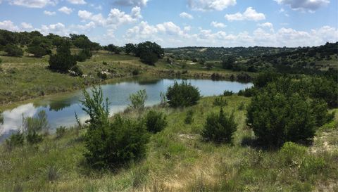 2 Sanctuary LN