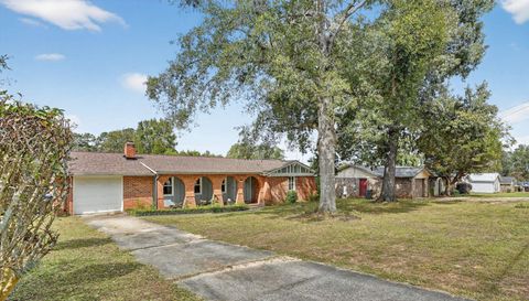 4077 Burning Tree Ln