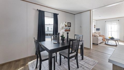 101 Blades Village Dr