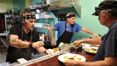 17 Calle Carlos Lebrun