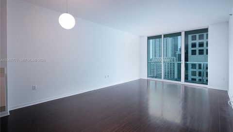 500 Brickell Ave