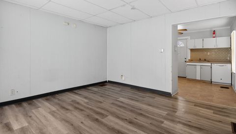 1622 E Cornell Avenue