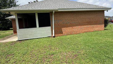 1801 Bowman Ln