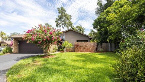 106 COUNTRY PLACE