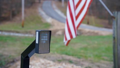 25065 Rock Springs Hollow Rd