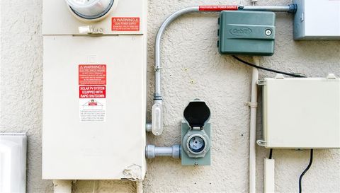 180 LAKE SMART CIRCLE