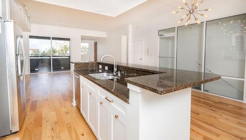 1002 Channelside DRIVE