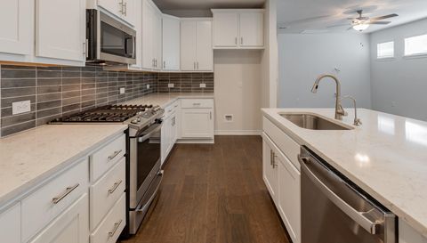 5302 Mulberry Grove LN