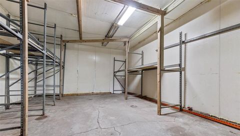 701 E Pearce Boulevard