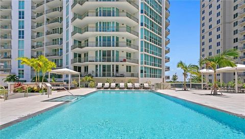 450 KNIGHTS RUN AVENUE