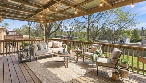 216 Whorley Dr