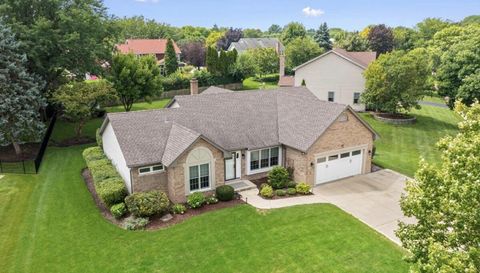 644 Country Club Dr