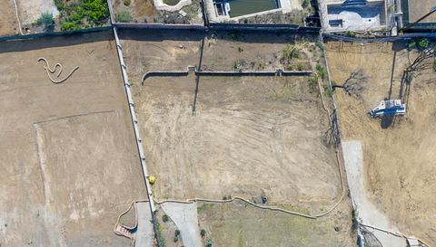 15221 Via De Las Olas