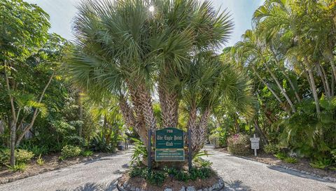 715 Eagle Point