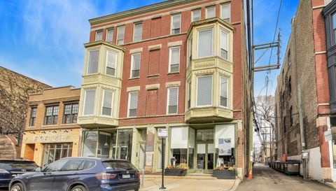 1214 W Webster Avenue