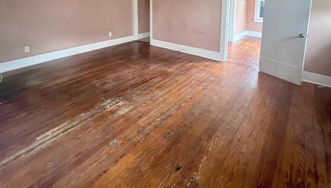 215 N Buena Vista Dr