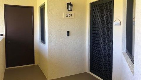 6303 SE Williamsburg Dr