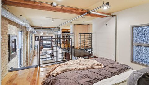 801 Washington Avenue N