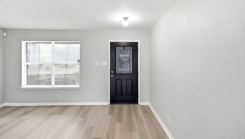 1010 Scaup Ct San Antonio