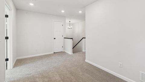 10304 Birchwood Circle