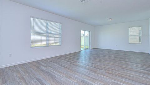 32463 WEATHERED OAK DRIVE