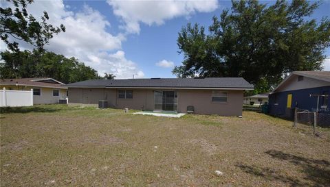 2762 CLEAR COVE LANE