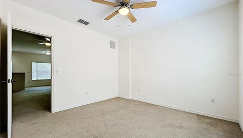 439 OLD FARM LN