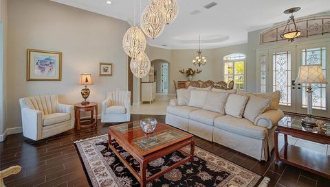 2123 Calusa Lakes