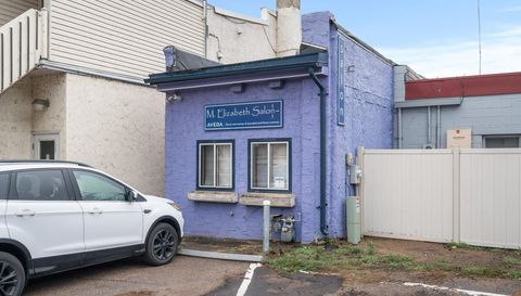 214 N Chestnut Street