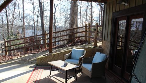 529 Toccoa Preserve Lane