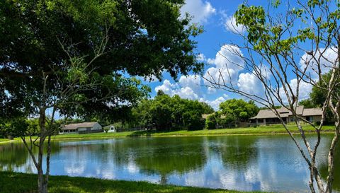 6350 Oak Meadow Bnd