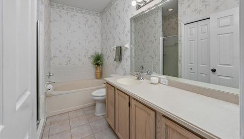 3511 TEALWOOD CIRCLE
